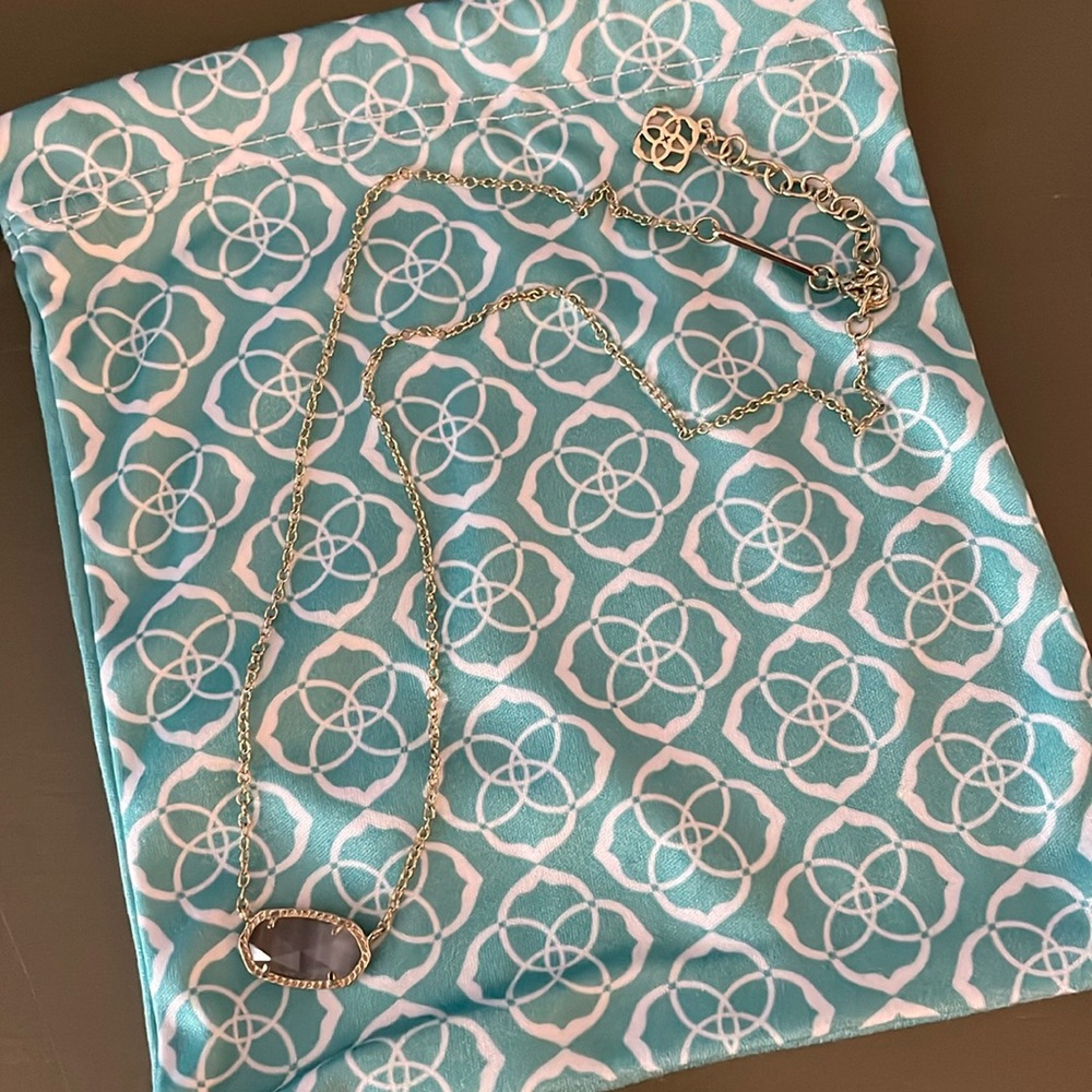 Kendra Scott Elisa pendant necklace